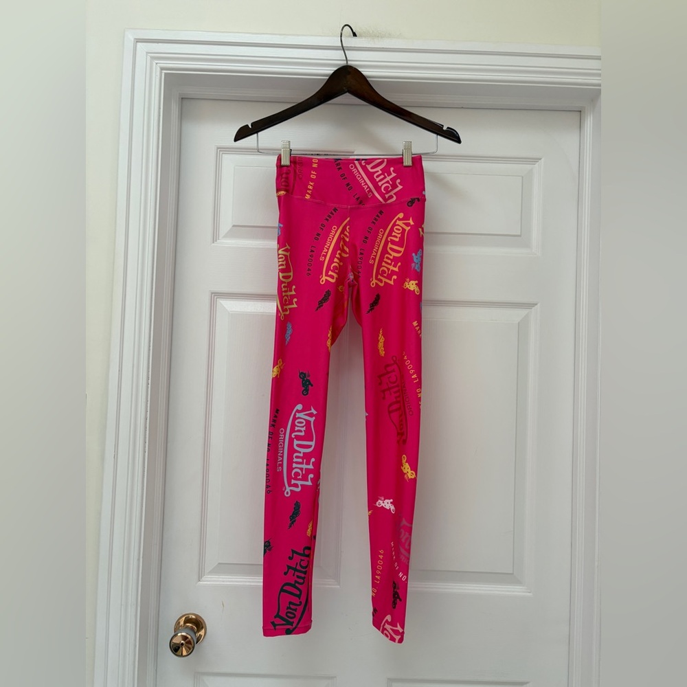 Von Dutch Vibrant Pink ladies Leggings